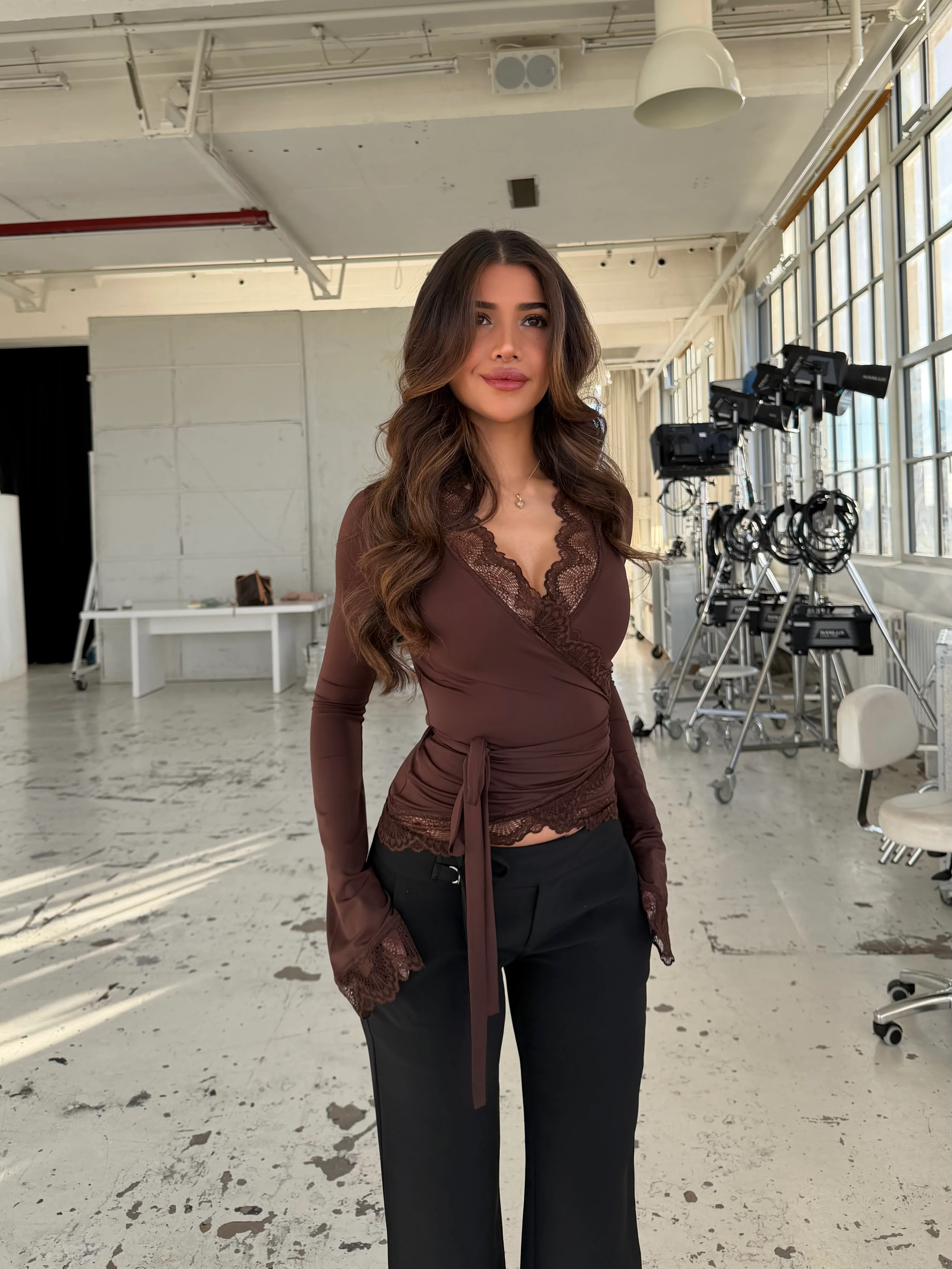 New Ballerina Basic Lace Top – Dark brown